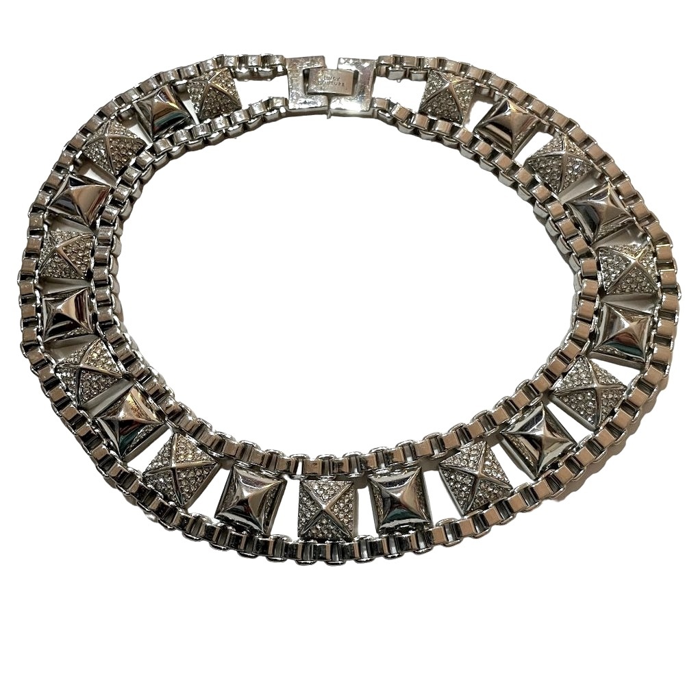 Rare Juicy Couture Silver Pyramid Pave Stud Necklace